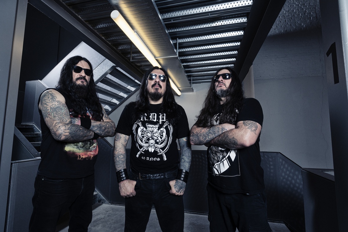 Krisiun celebra 25 anos do álbum Conquerors of Armageddon com turnê mundial em 2025