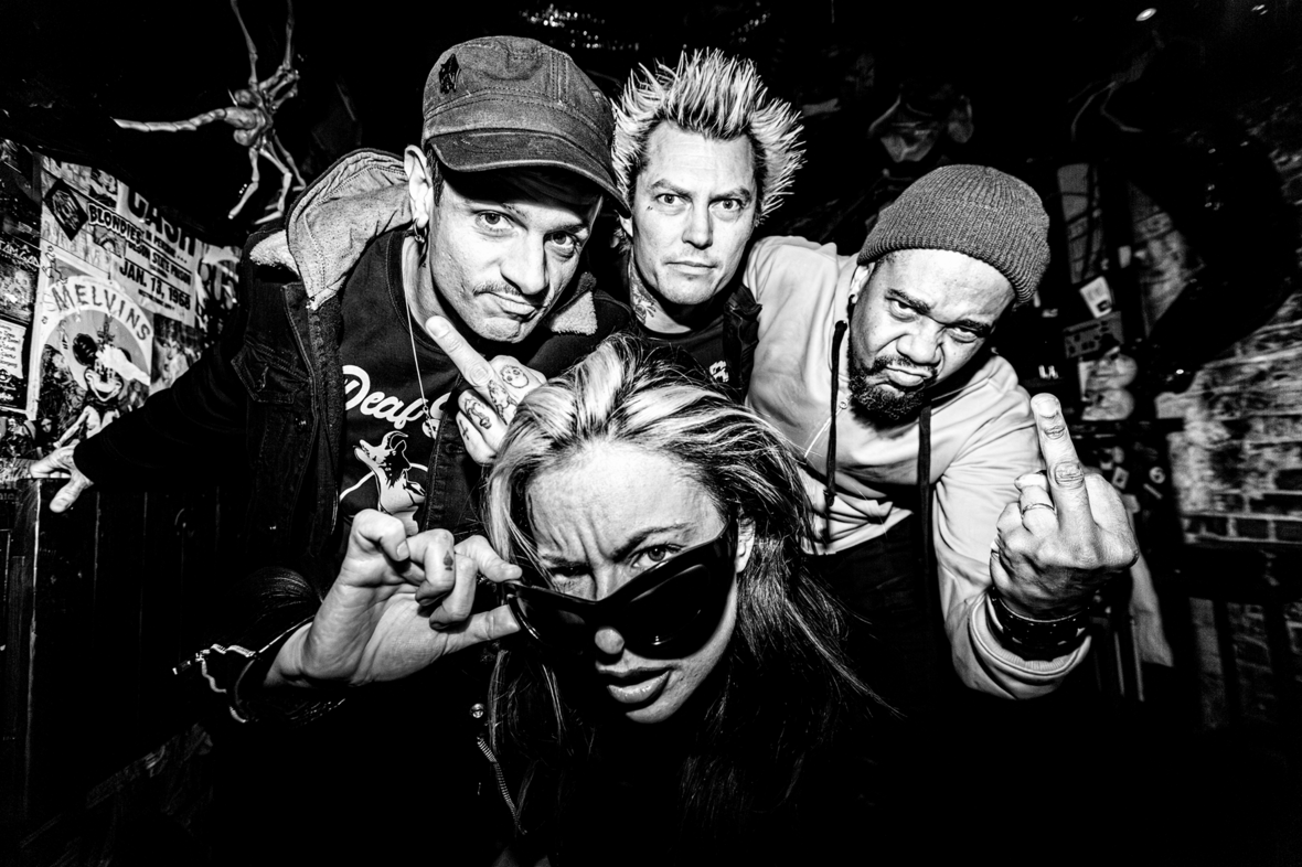 Fantazmaz grita sobre o inevitável caos global no álbum de estreia