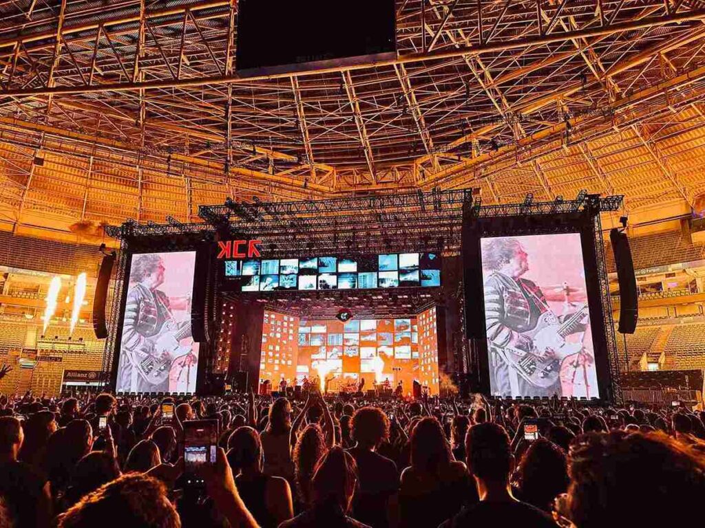 “The Black Parade” completa 20 anos com show grandioso do My Chemical Romance no Brasil