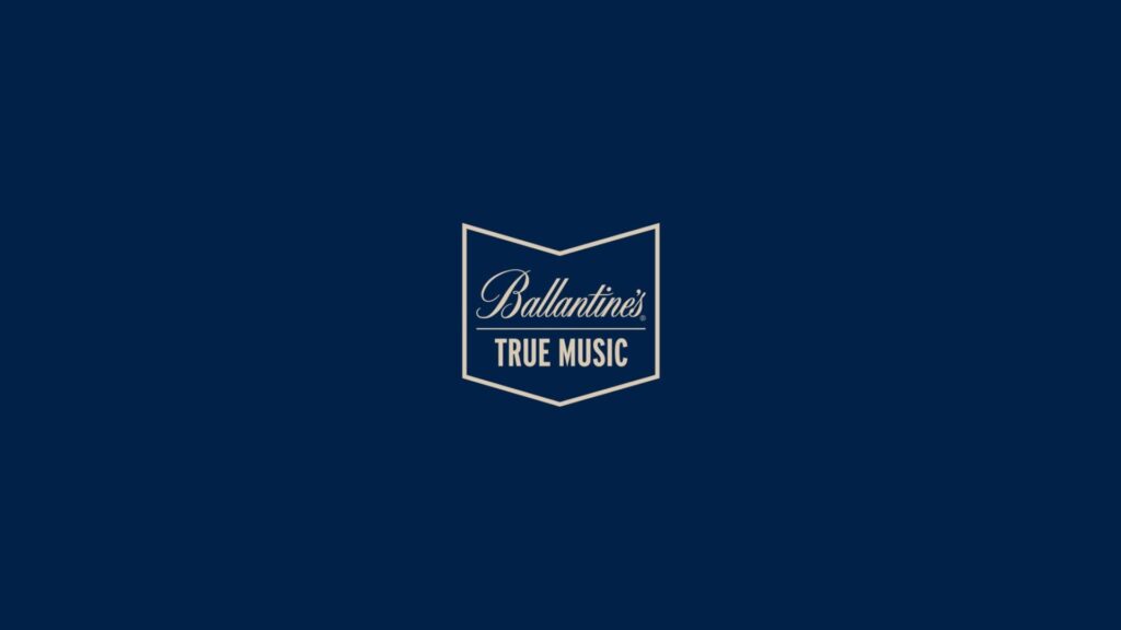 Ballantine’s anuncia parceria global com ColorsxStudios focada na conexão entre artistas e fãs