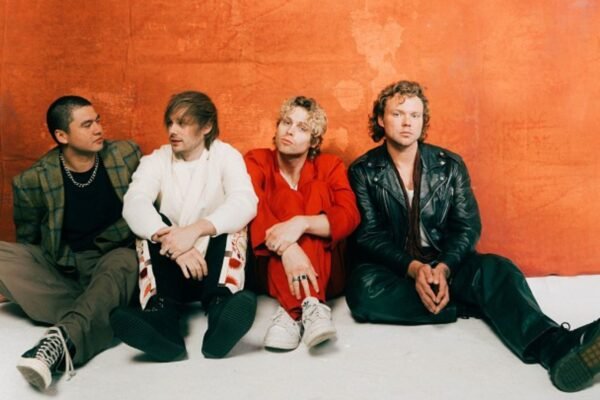 Vai ao show do 5 Seconds of Summer? Confira tudo sobre a passagem pelo Brasil
