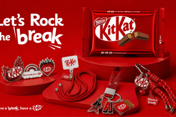 KitKat prepara charms, pins e outros brindes para o Rock in Rio
