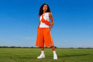 Natura transforma tradicional pochete em novo brinde para o Rock in Rio