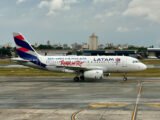 LATAM transforma ponte aérea em palco para aquecer o Rock in Rio 2026
