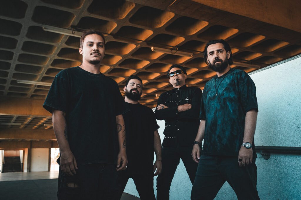 Burst Into Fire lança versão acústica de “Noob Saibot” e prepara EP com faixa eletrônica