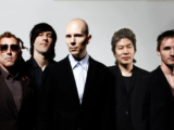 O A Perfect Circle construiu uma trajetória própria no rock alternativo ao combinar guitarras intensas, melodias marcantes e arranjos que exploram diferentes atmosferas sonoras.