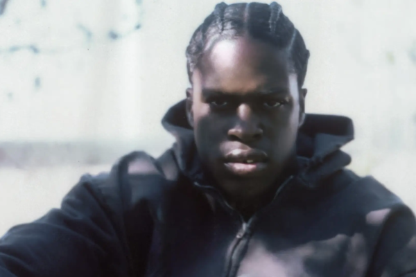 Daniel Caesar: conheça “Son of Spergy” e os hits da carreira do cantor