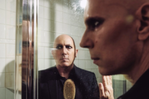 Maynard James Keenan terá noite com A Perfect Circle e Puscifer em São Paulo