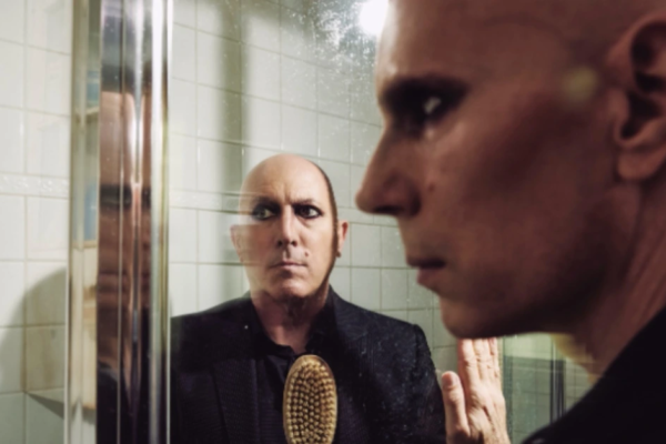 Maynard James Keenan terá noite com A Perfect Circle e Puscifer em São Paulo