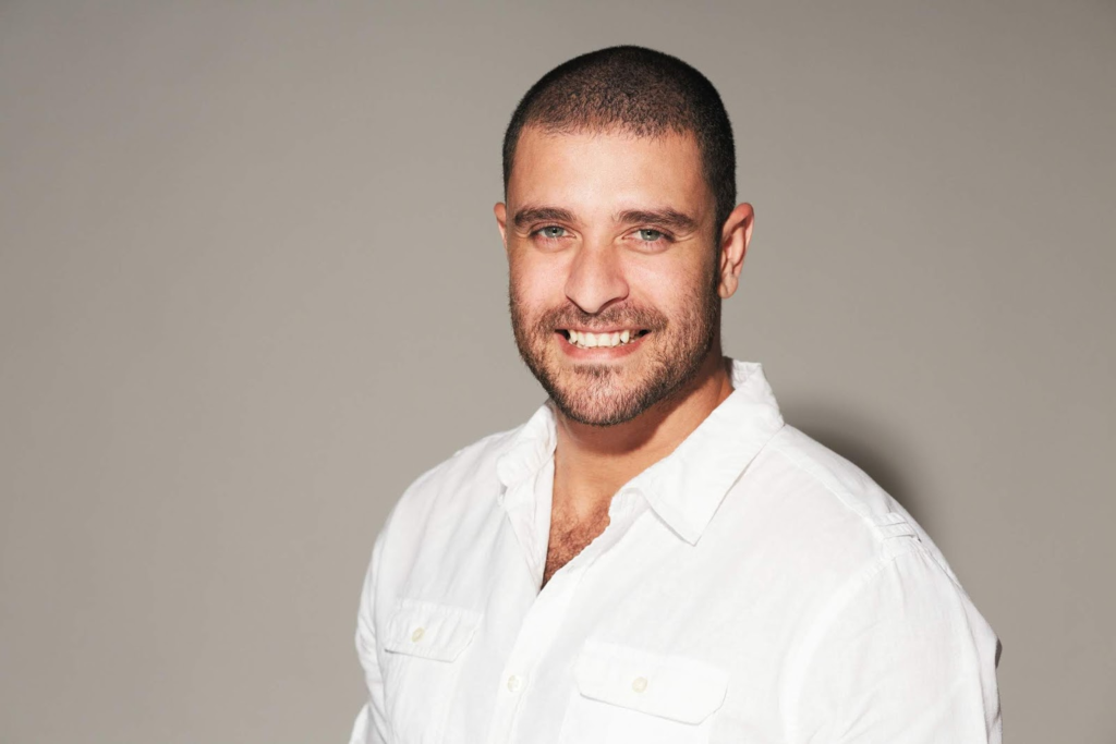 Diogo Nogueira reúne Os Garotin e Velha Guarda da Portela em show gratuito no Rio