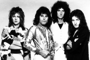Steel Bar tem Listening Room do Queen e música ao vivo em Moema