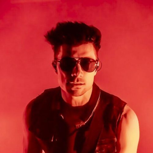 Ben Christo fala sobre identidade, fãs e expectativa para o retorno do The Sisters of Mercy à América Latina