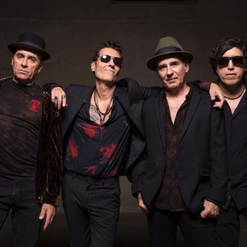 Capital Inicial lança data extra do último show da turnê 4.0 em São Paulo