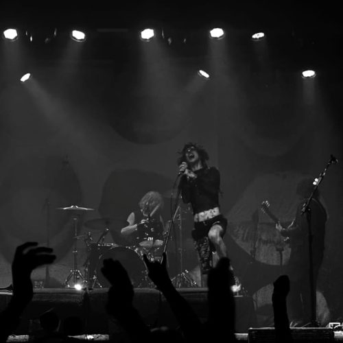 Palaye Royale estreia no Brasil com show energético e forte conexão com o público