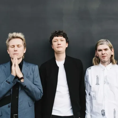 Franz Ferdinand confirma show em São Paulo para novembro