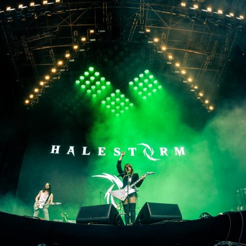 Halestorm eleva o Monsters of Rock com energia e protagonismo feminino