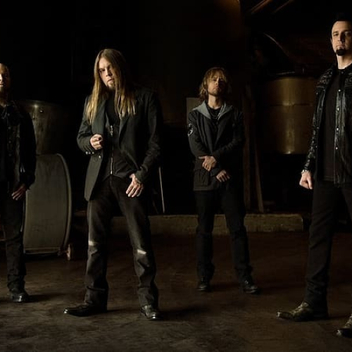 Drowning Pool, nome forte do nu metal nos anos 2000, faz 3 shows no Brasil em maio