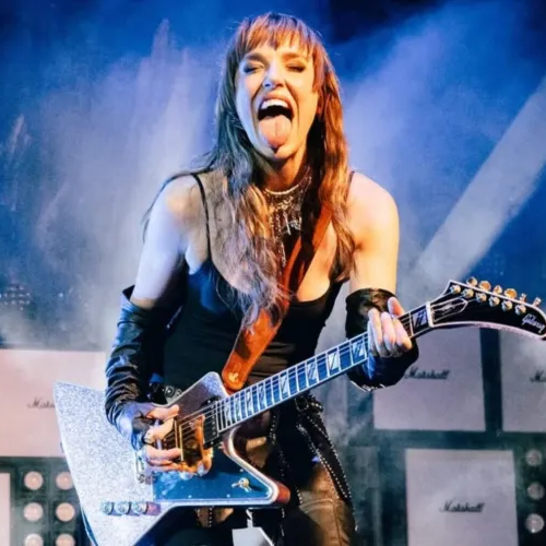 Lzzy Hale transforma o Halestorm em uma das performances mais aguardadas do Monsters of Rock 2026