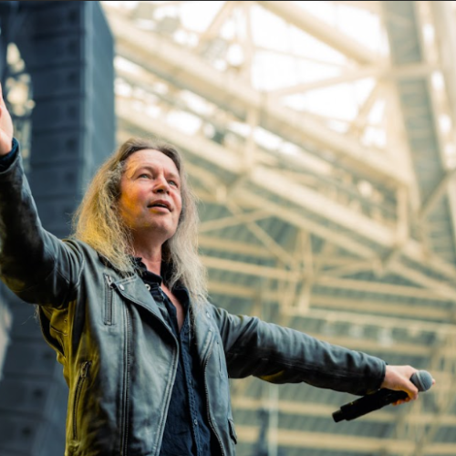 Stratovarius abre o Monsters of Rock 2025 com energia de sobra e muito power metal