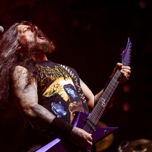 Krisiun aposta em show tradicional no Knotfest 2024